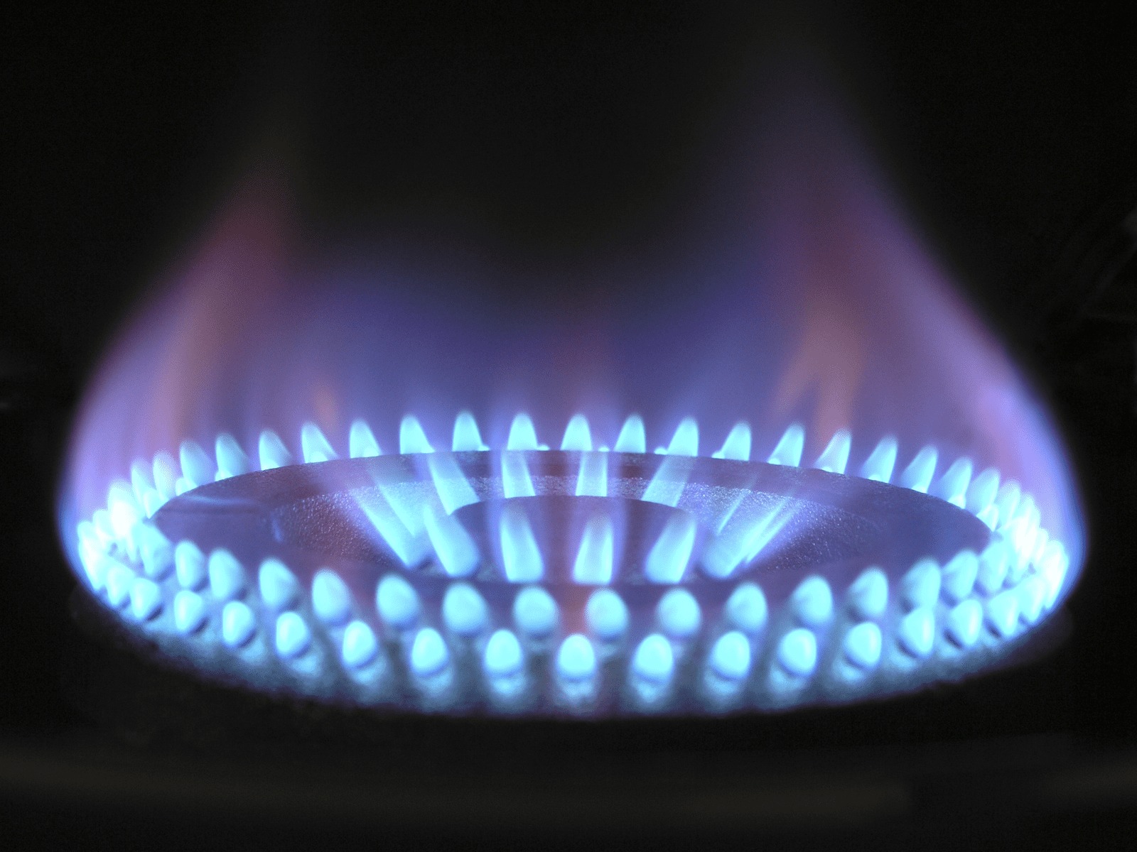 Image of a gas stove flame to demonstrate support on clean economy | Climate Nexus Polls